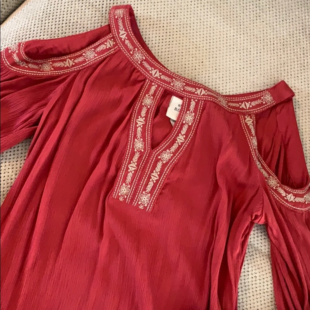 Knox Rose cold shoulder boho dress - Picture 2 of 5